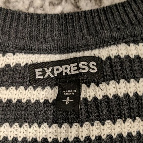 Express Gray and White Striped Slouch Sweater - Picture 7 of 10